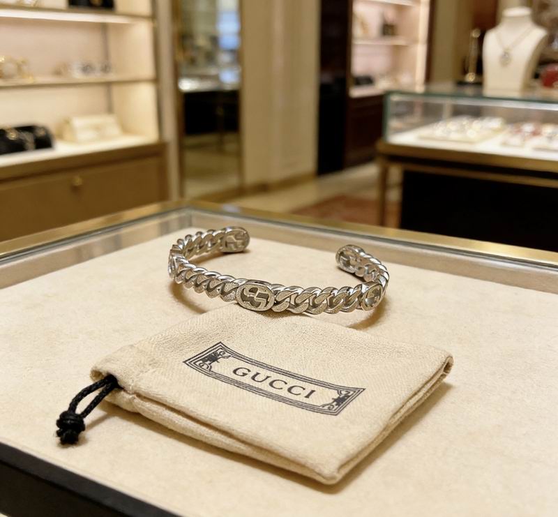Gucci Bracelet 04yxs222